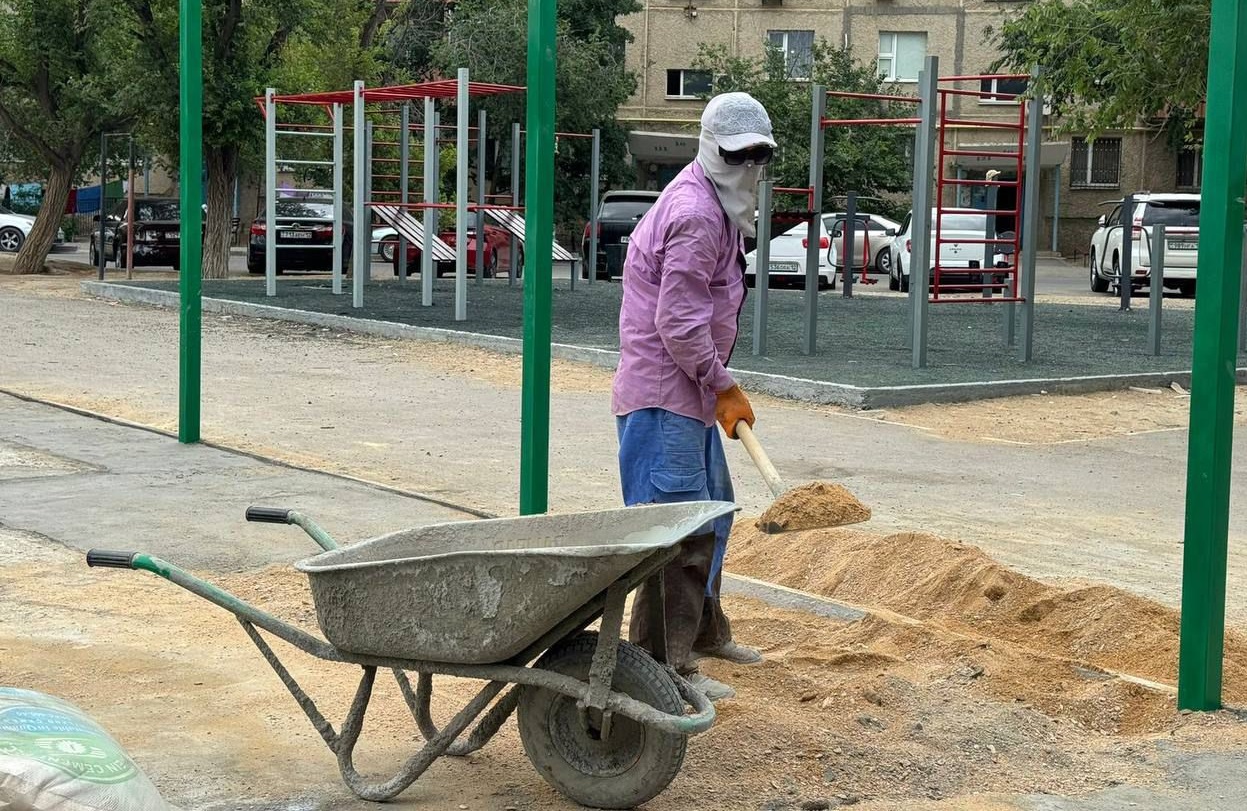 В Актау реализуется 10 народных проектов благоустройства территорий