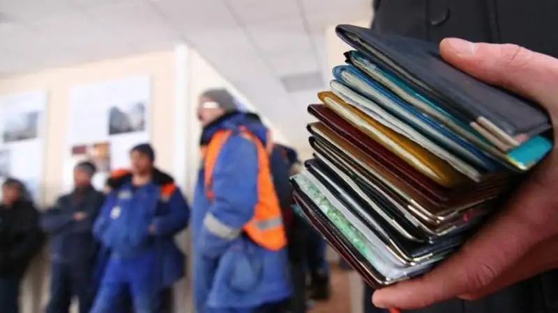 Назван топ стран, откуда в Казахстан едут работать