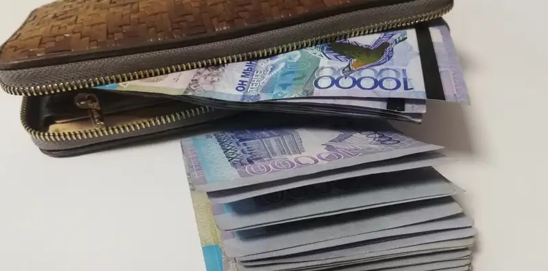 С 15 июля казахстанцы могут получить от государства почти 1,5 млн тенге