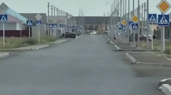 Кадр из фильма Нолана сняли водители в Атырау