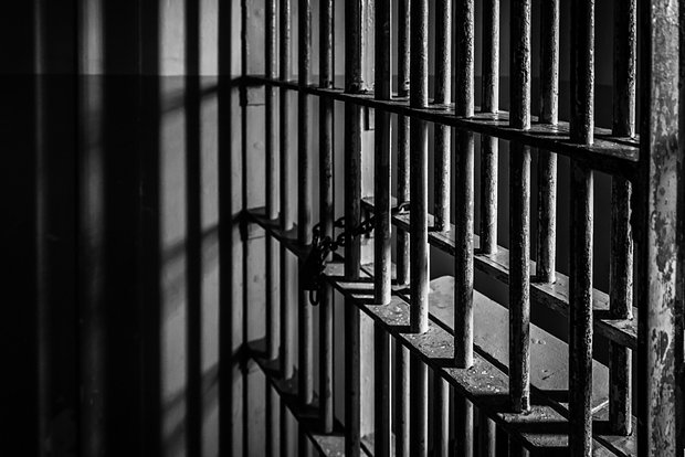 Невинно осужденному заплатят семь миллионов долларов за 48 лет в тюрьме