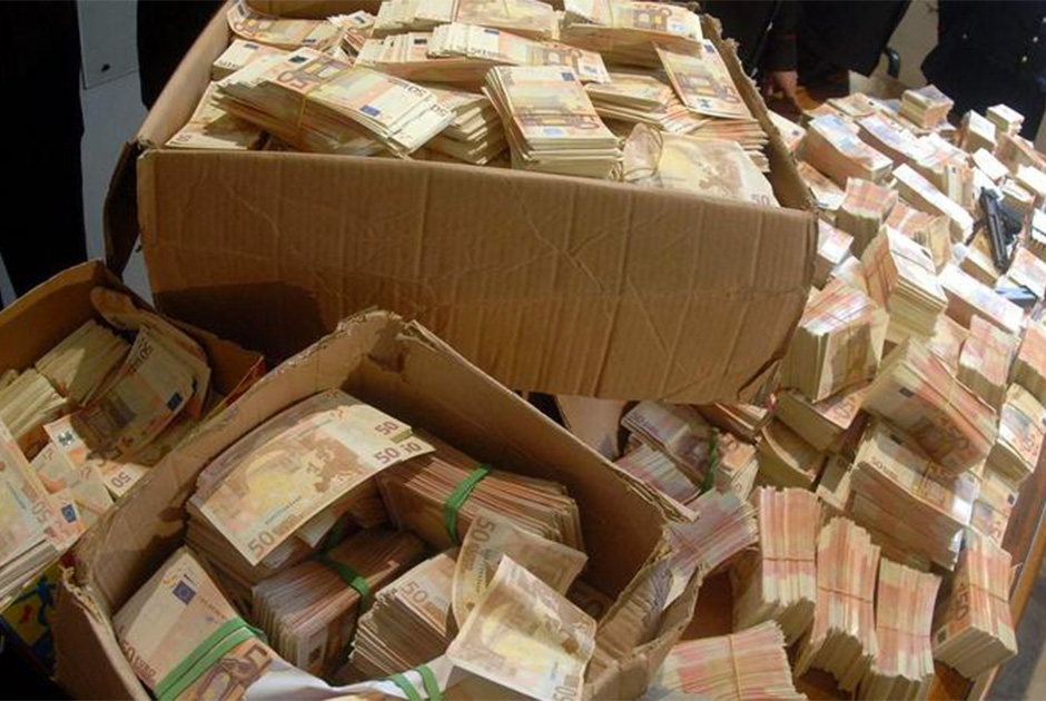 В Британии рассказали об отправленных в Москву самолетах Асада с деньгами