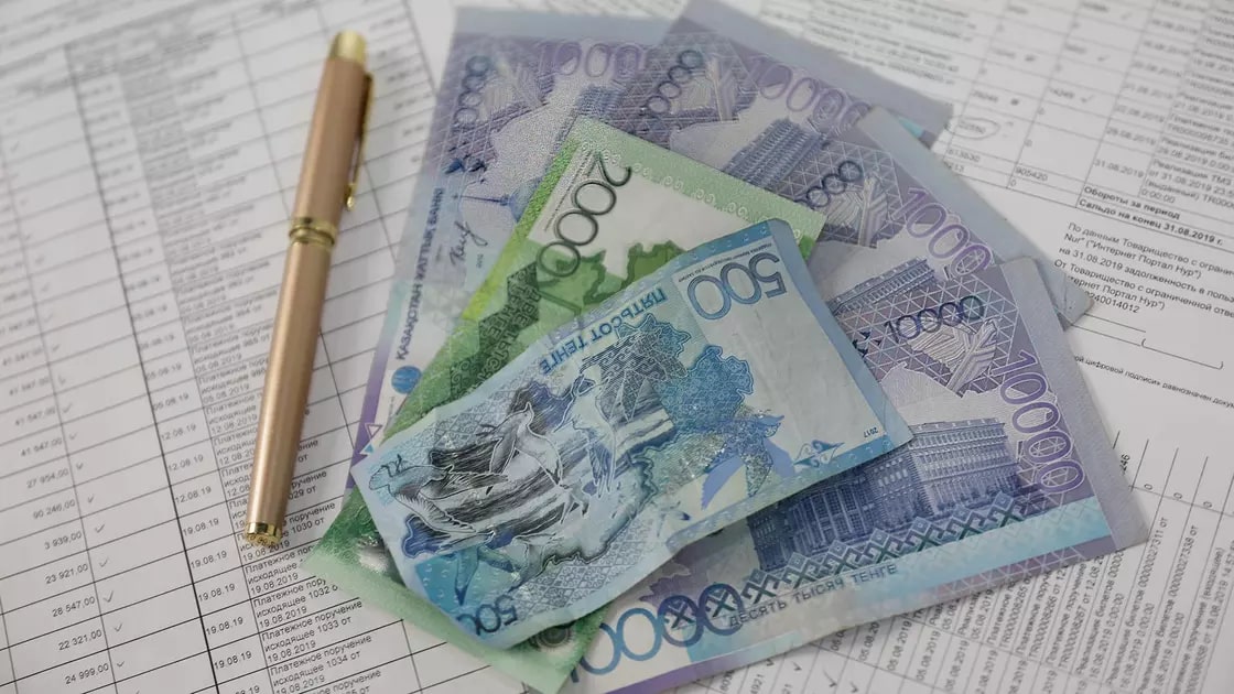 Разговор с коллегой обошелся супружеской паре в 3,5 млн тенге