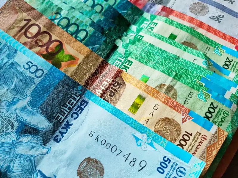 Тенге с новым дизайном запускает Нацбанк