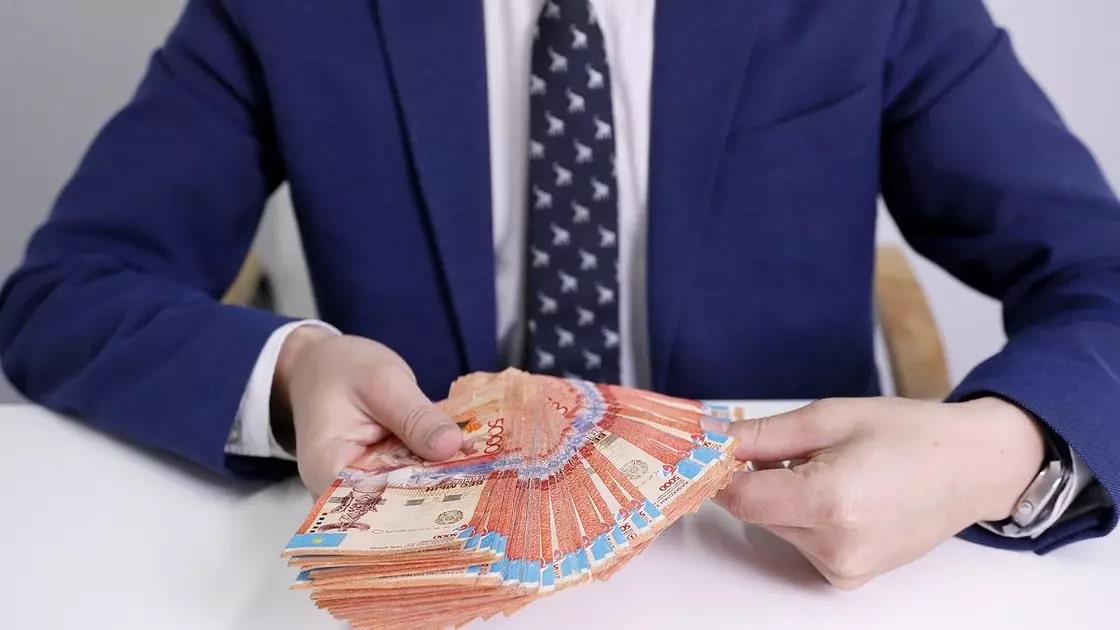 Запрет на выезд из страны для коррупционеров: Минюст обозначил свою позицию