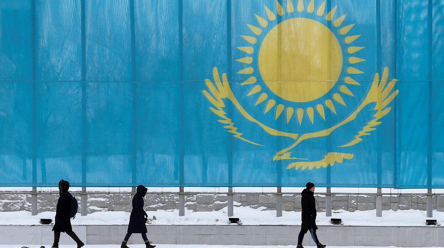 РФ временно закроет два пункта пропуска на границе с Казахстаном