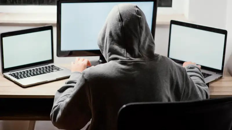 Хакер украл со счета казахстанской больницы 350 миллионов тенге