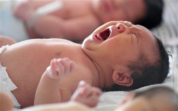 Какие выплаты ждут казахстанок при рождении ребенка: подробности и сроки оформления