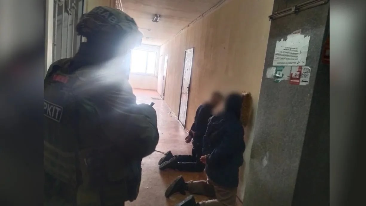 Двух граждан России задержали в Астане