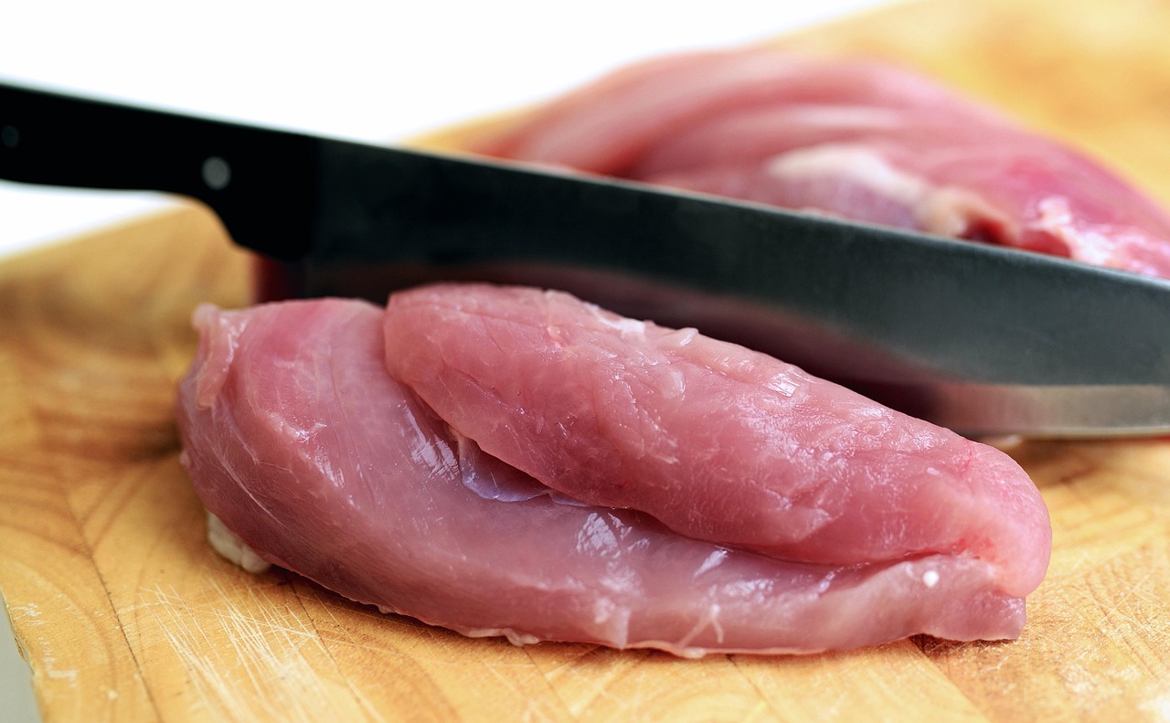 Почему в Казахстане дорожает мясо: версии минсельхоза и мясного союза