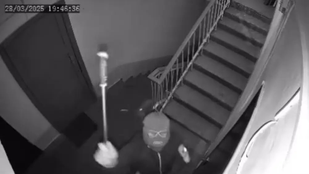 Казахстанец получил 15 суток ареста за угрозы жене расправой и расчленением