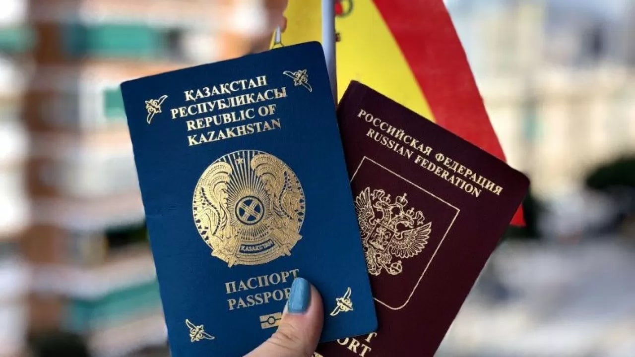 Новые правила въезда в Россию: что изменится для казахстанцев