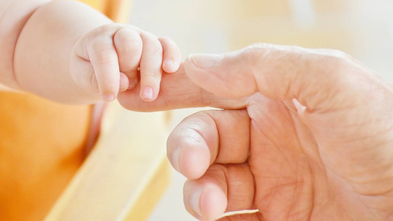 В Казахстане зафиксирован рекордно низкий уровень рождаемости