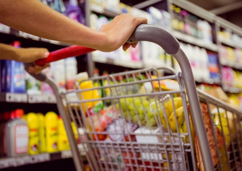 Инфляция в Казахстане ускорилась до 10,7%: услуги и продукты дорожают быстрее всего