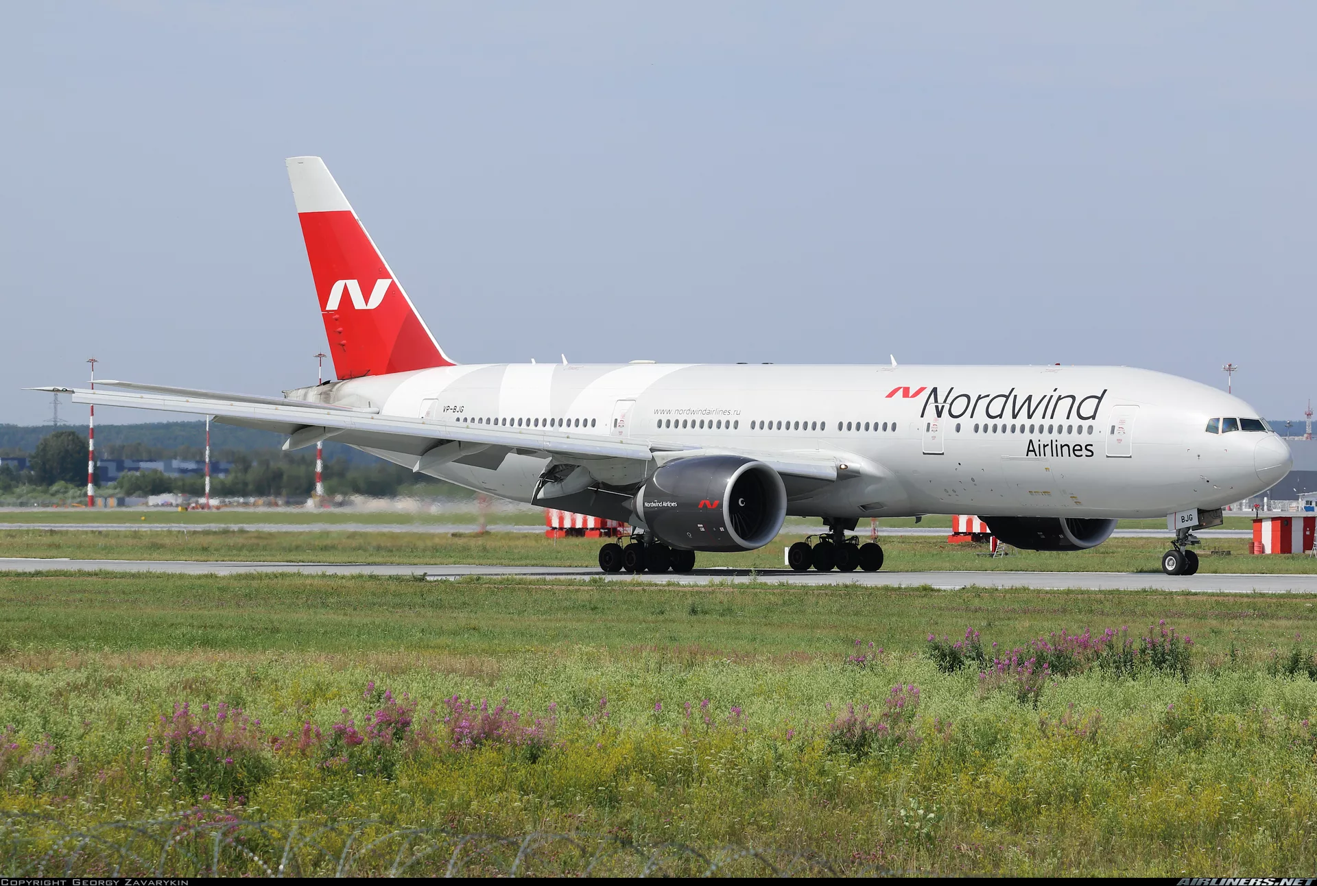 Пассажирка умерла на борту экстренно севшего в Казахстане лайнера Nordwind