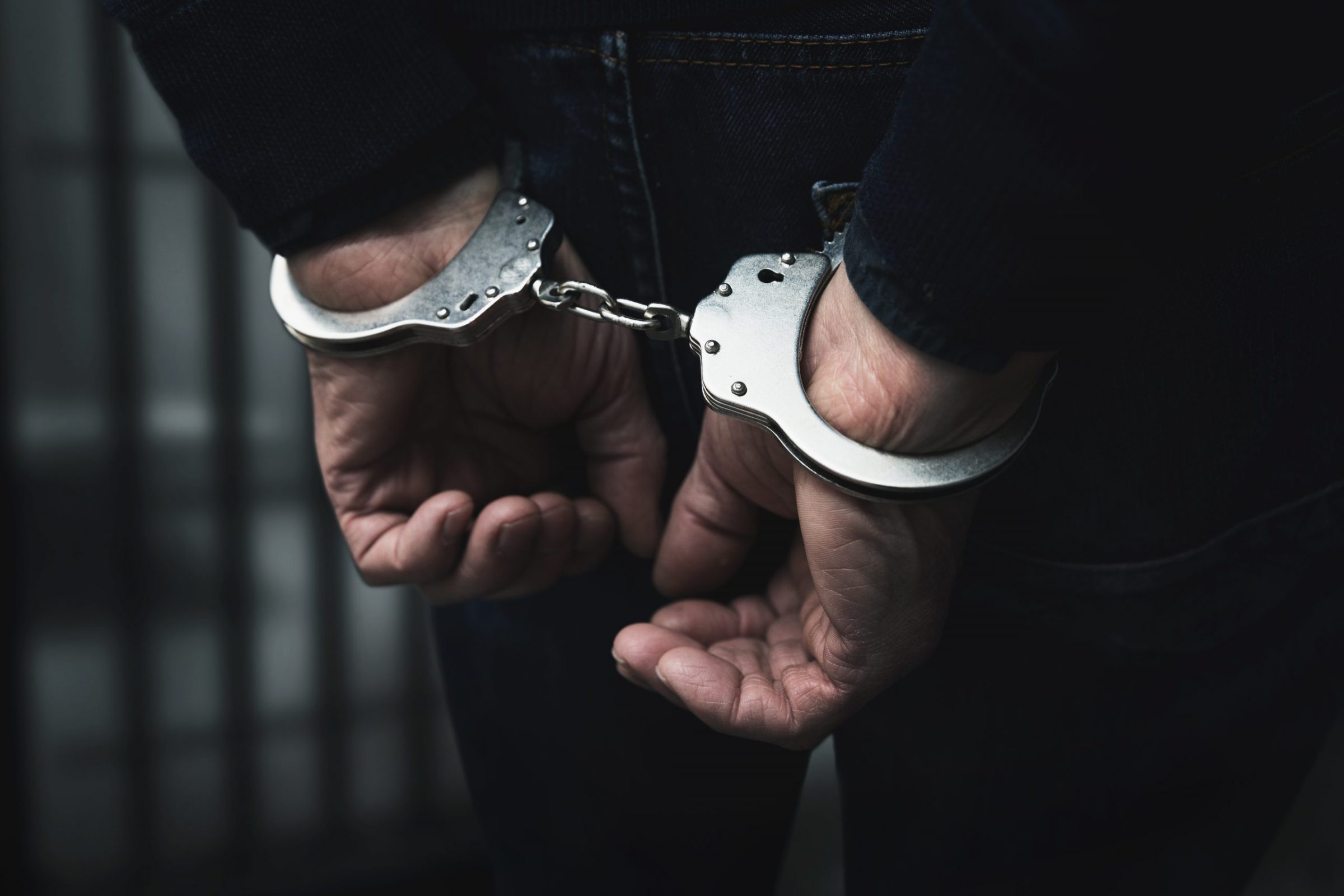 Фиктивный бизнесмен в Казахстане обобрал государство и компании на 880 млн тенге