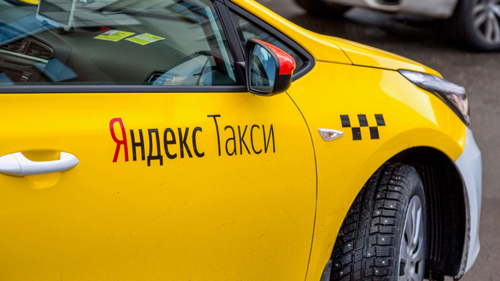 Яндекс Qazaqstan перечислил 3 млрд тенге налогов и соцотчислений за таксистов с начала 2025 года