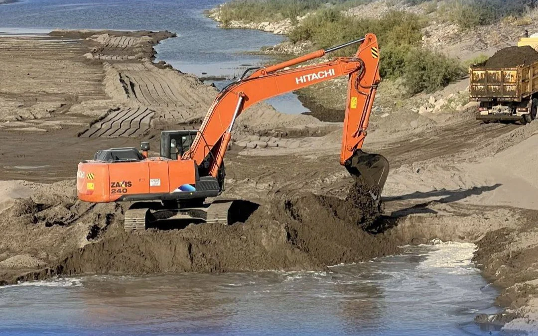 Казахстан начал работы по спасению Аральского моря