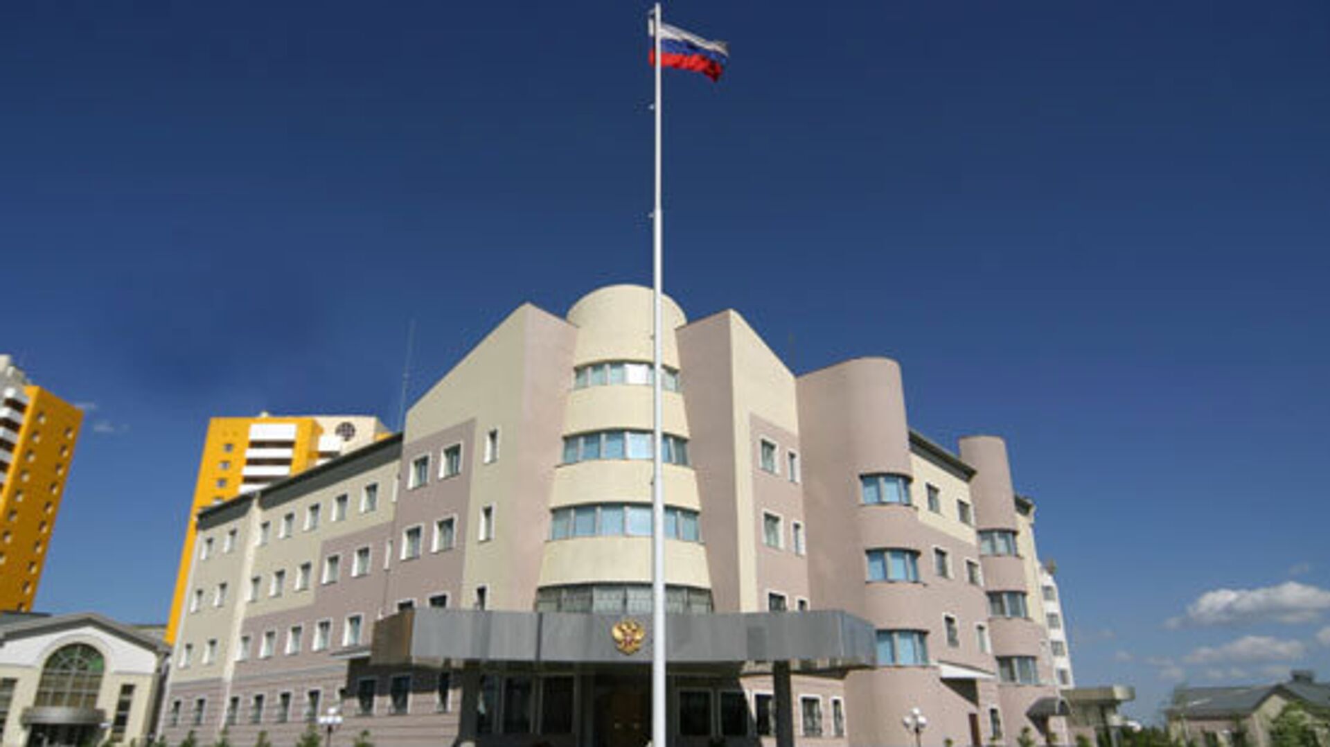 Россияне в Казахстане смогут оформлять электронные подписи без поездки в РФ
