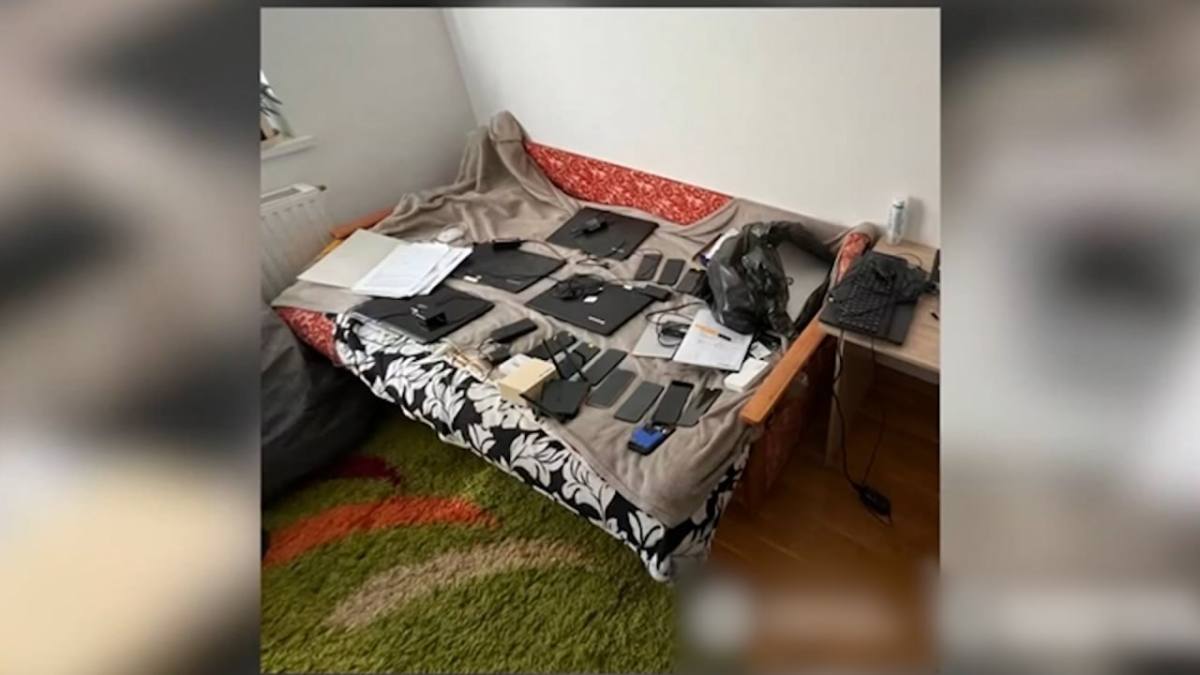 Силовики ликвидировали в Украине call-центр, который лишил казахстанцев 900 миллионов тенге