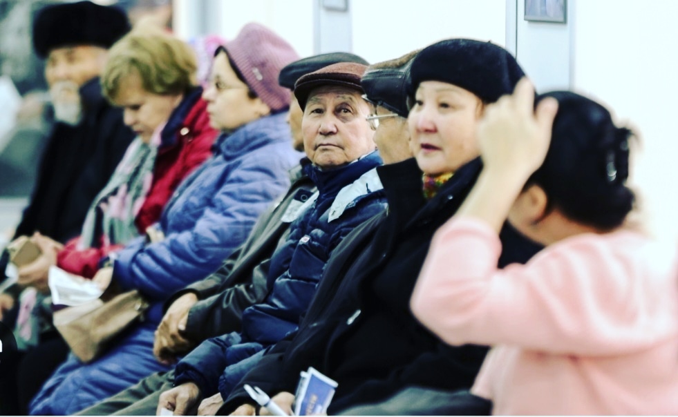К 2050 году каждый пятый житель Казахстана станет пожилым: неожиданные последствия долголетия