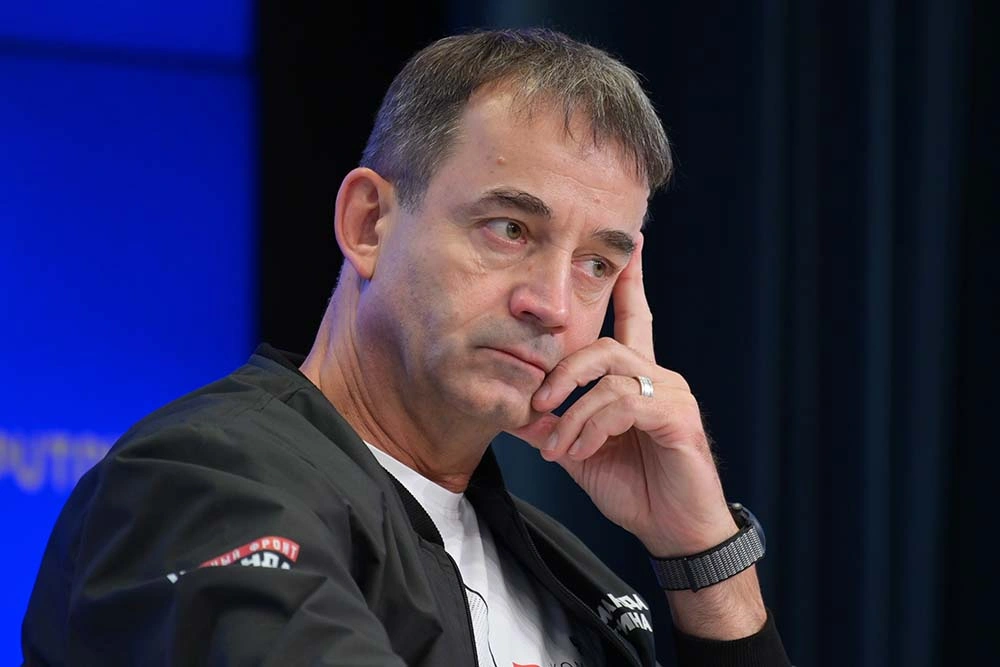 Дмитрий Певцов озвучил условие возвращения артистов в Россию