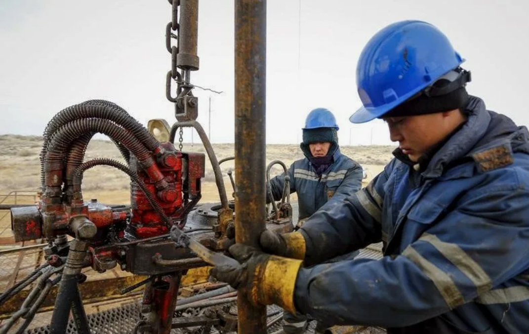 Казахстан запрещает ненадёжным компаниям работать с нефтью и газом: новые правила Минэнерго