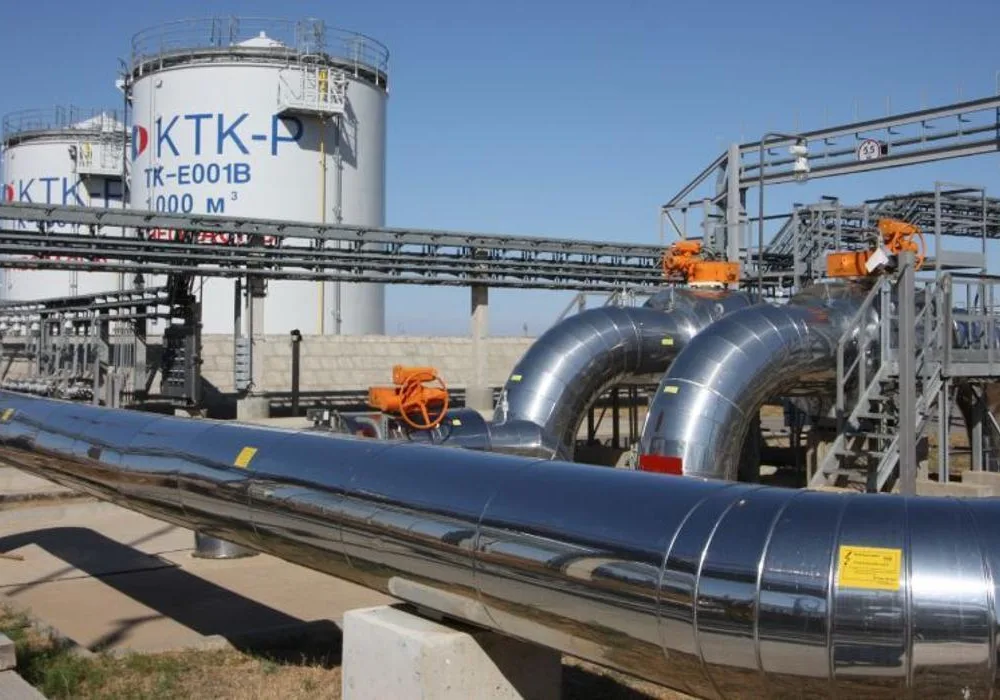 Стало известно, сколько тонн нефти потерял Казахстан из-за атаки Украины на КТК