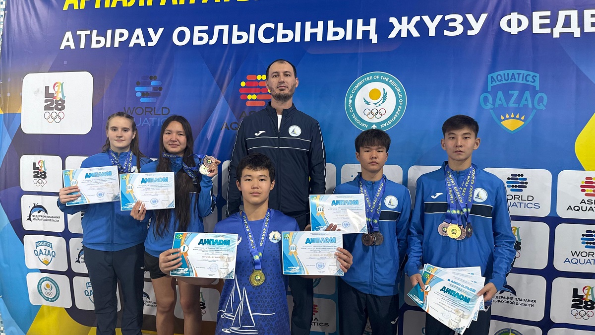 Пловцы из Мангистау завоевали восемь медалей на чемпионате в Атырау