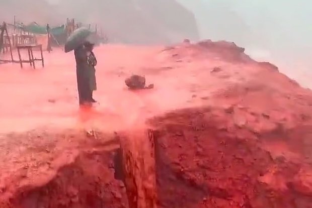 Кровавые дожди на Ближнем Востоке назвали знамением о конце света (видео)