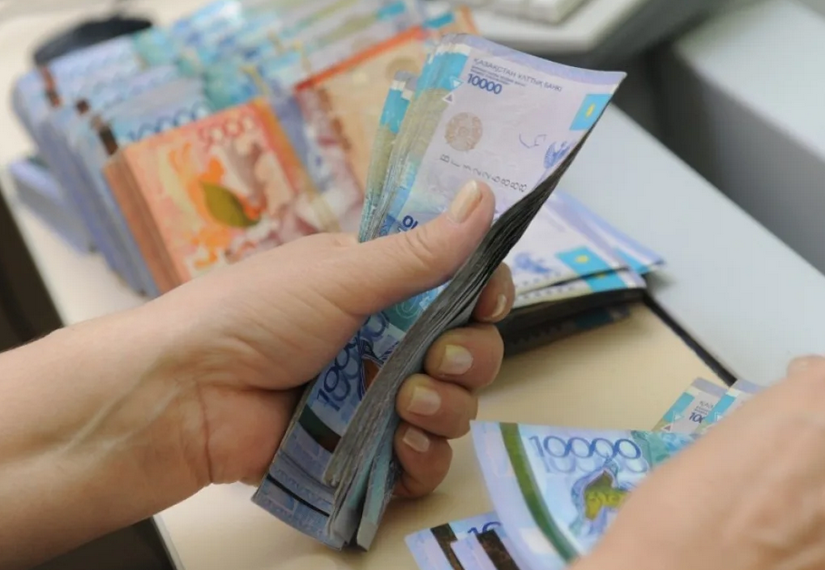 В Минздраве сообщили о повышении зарплат медикам