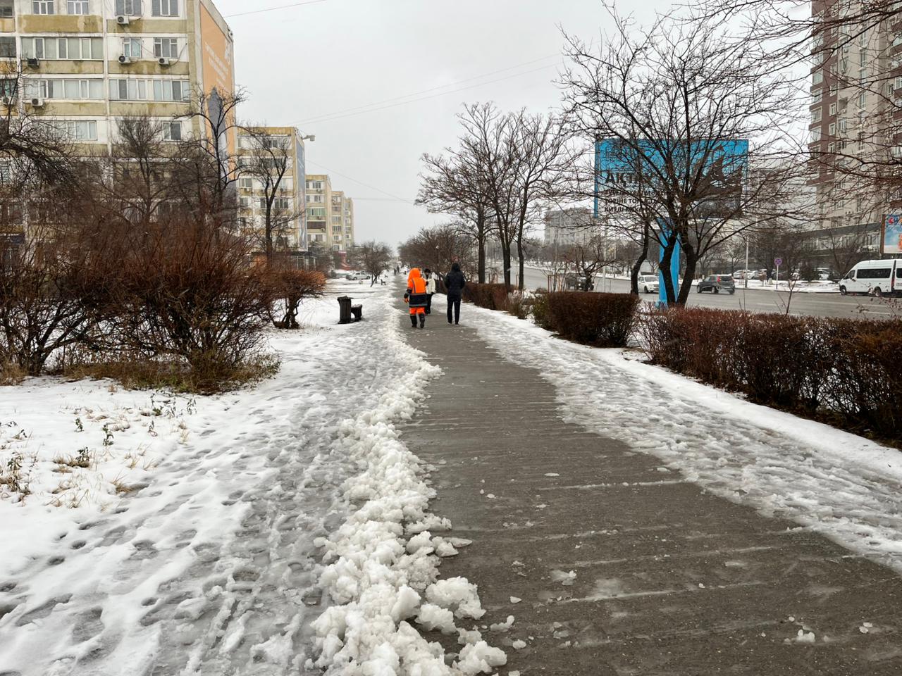 Cколько граждан обратились за медицинской помощью из-за гололеда в Актау