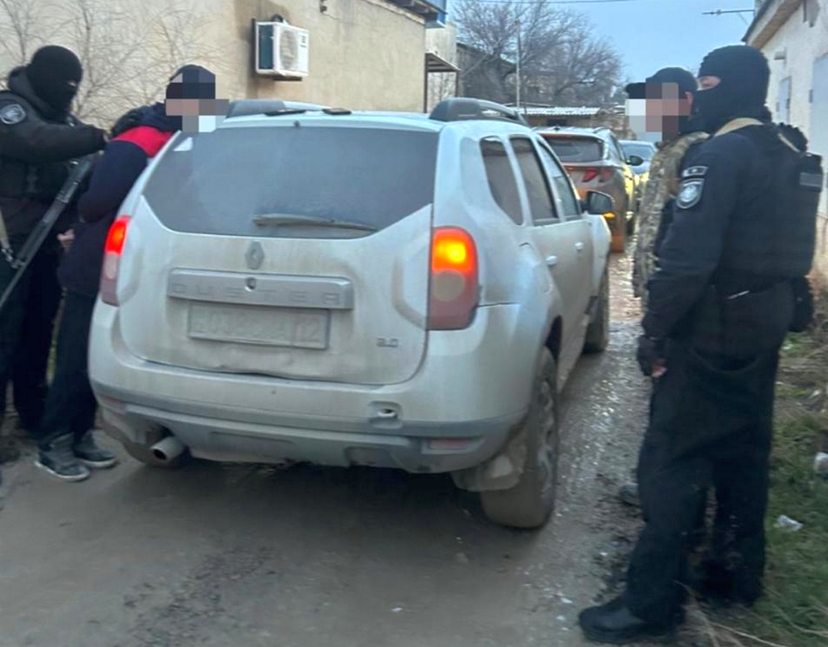 Угрожал сливом интимных фото: жанаозенцу и его подельнику грозит до 17 млн тенге штрафа