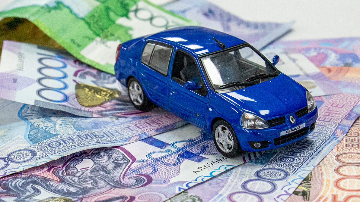 Скидка до 45%: кому в Казахстане резко снизили цену обязательной автостраховки
