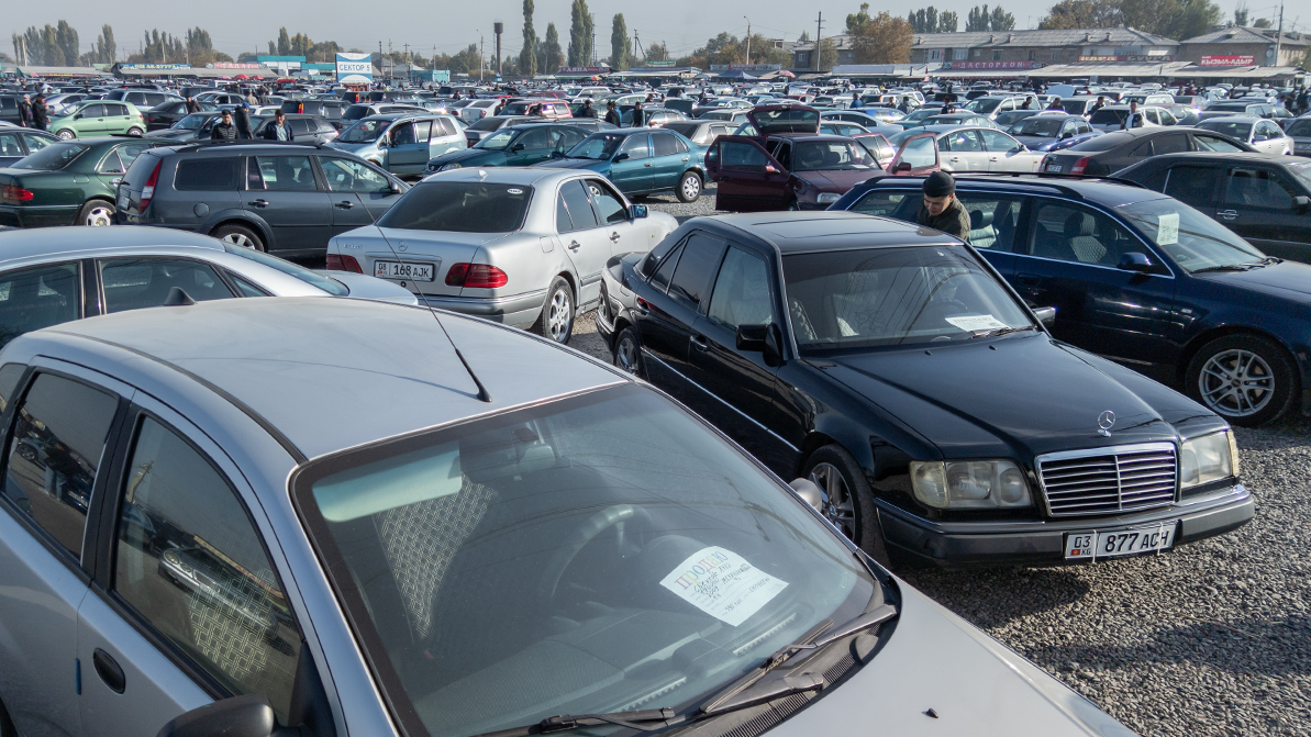 Продавцов авто освободили от налогов в Кыргызстане