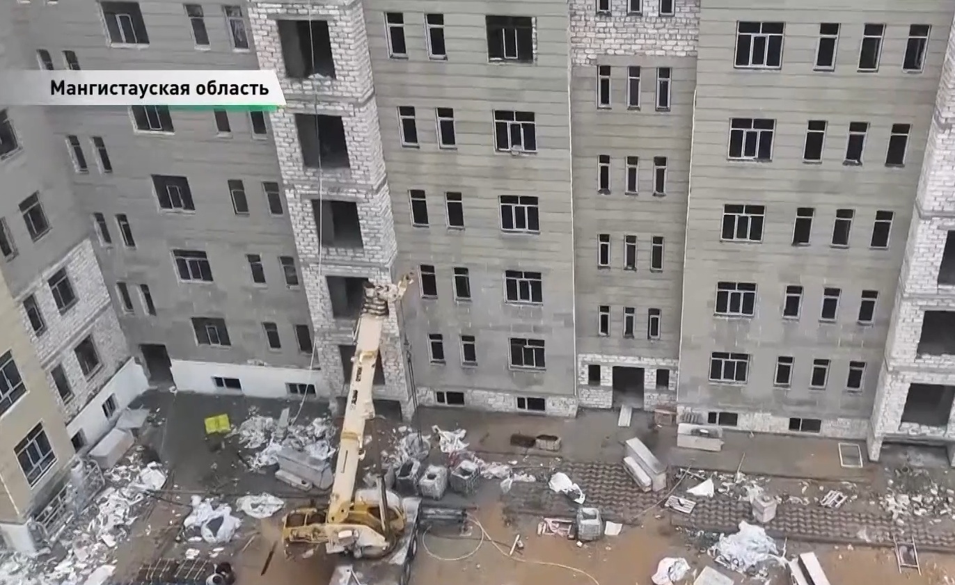 В Актау растёт число проблемных новостроек