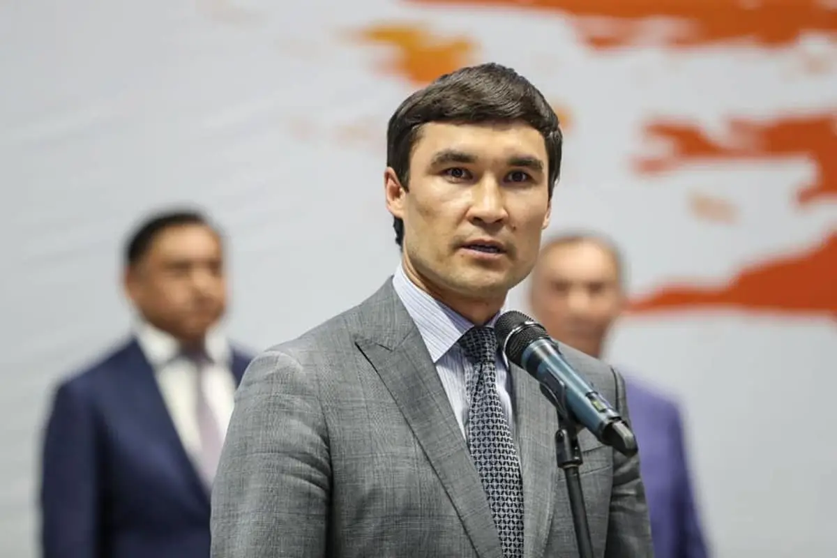 Серик Сапиев и его заместитель освобождены от занимаемых должностей