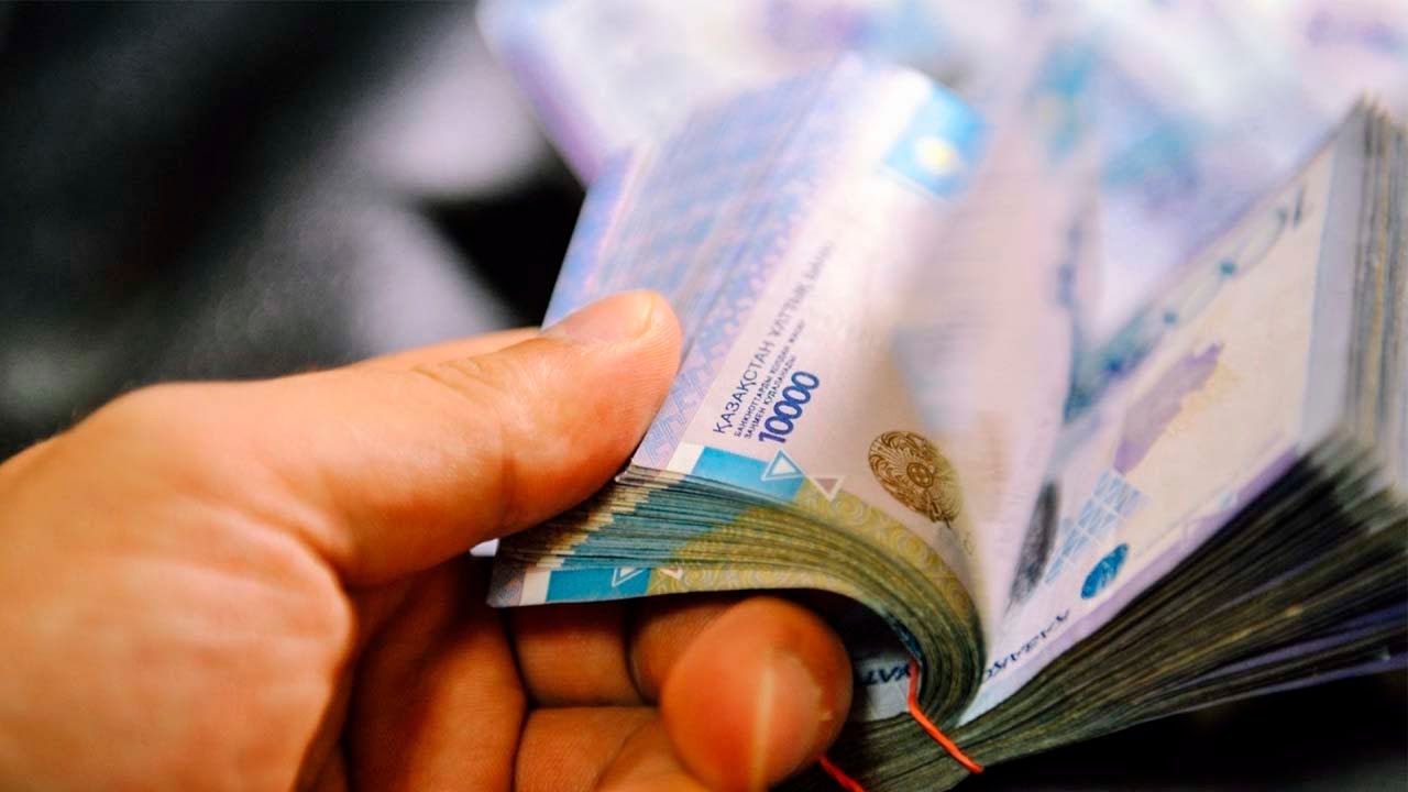 Афганец обокрал Казахстан на 20 млн тенге, выдавая себя за казаха