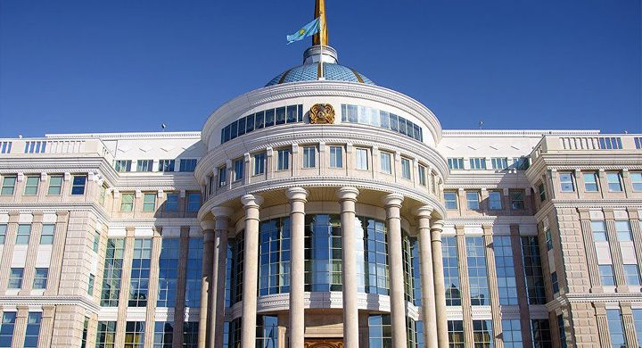 В пресс-службе Президента назвали причины конфиденциальности данных о переводе 7 трлн тенге в сопредельную страну