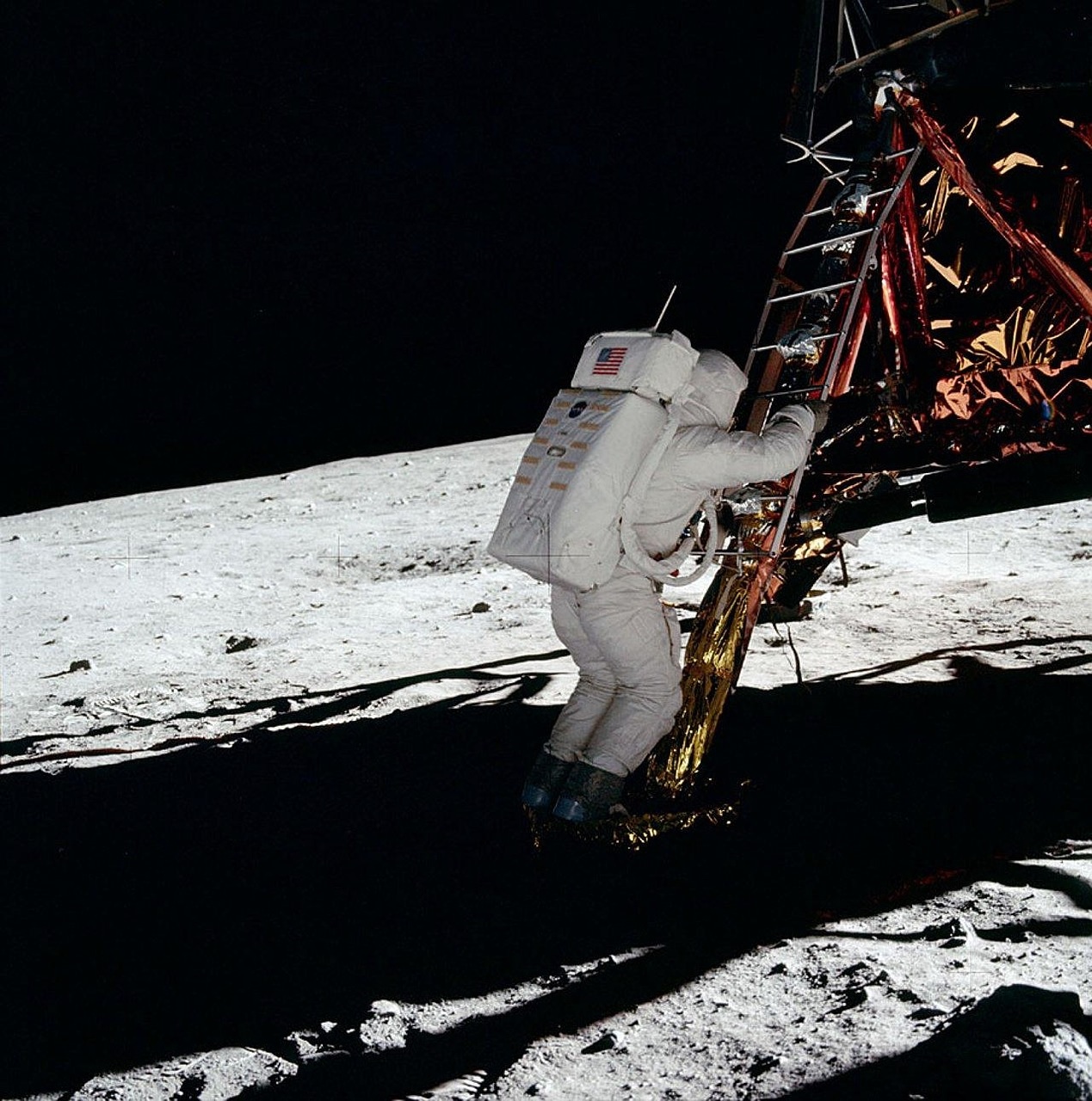 NASA утвердило старт пилотируемой миссии к Луне в апреле 2026 года