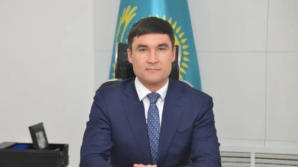 Серик Сапиев получил должность советника президента Федерации бокса Казахстана