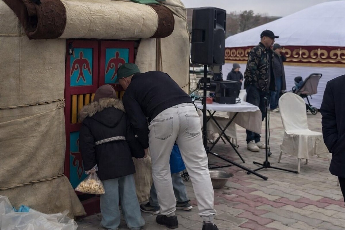 «Юрты для избранных»: акимат Актау о доступе в юрты на набережной на Наурыз