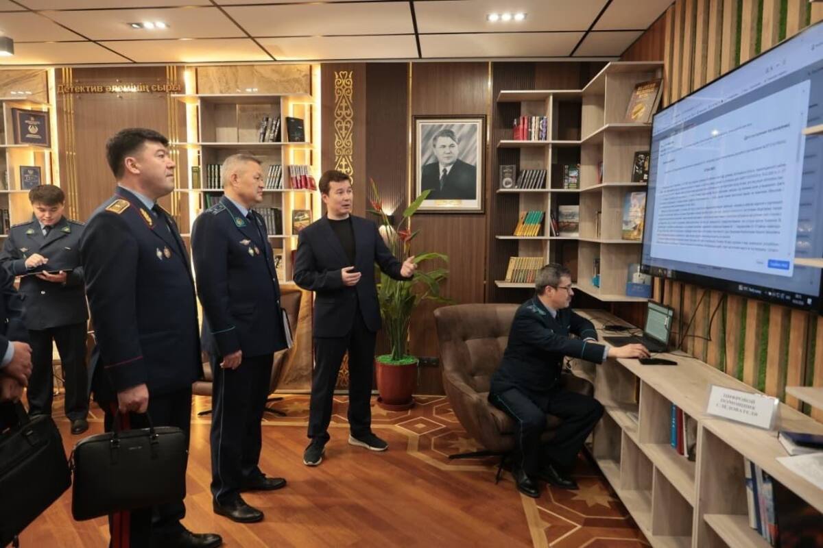 У следователей в Казахстане появятся ИИ-напарники