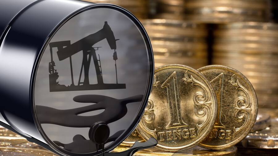 В Казахстане сообщили о резком снижении добычи нефти и падении показателей отрасли