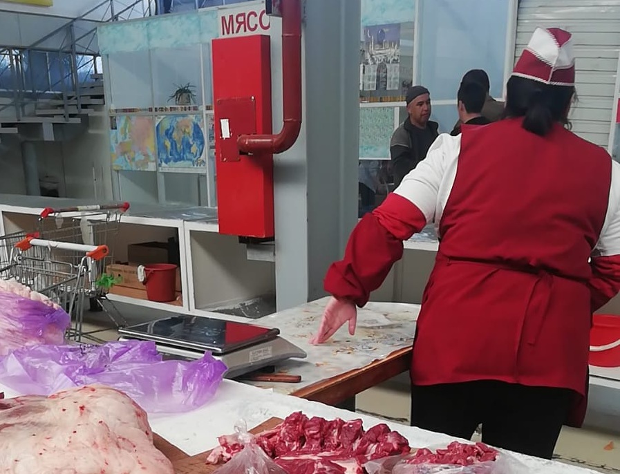 В Актау выявили завышение цен на продукты