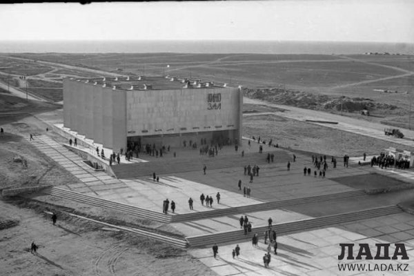 Как в Актау закладывали капсулу-послание поколению 2017 года, рассказали свидетели и участники события