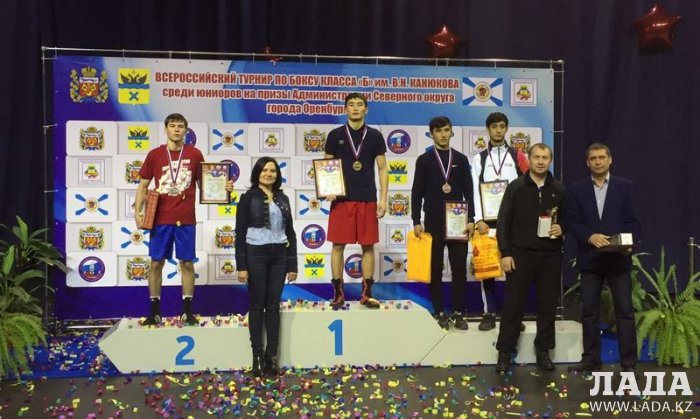 Спортсмены из Мангистау завоевали шесть медалей на Всероссийском турнире по боксу в Оренбурге