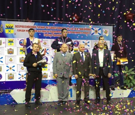 Спортсмены из Мангистау завоевали шесть медалей на Всероссийском турнире по боксу в Оренбурге