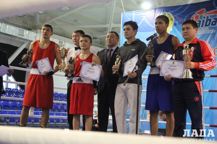 Нурбек Орысбай завоевал золотую медаль на чемпионате Казахстана по боксу