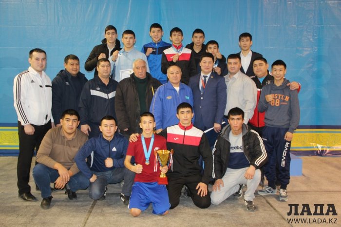 Нурбек Орысбай завоевал золотую медаль на чемпионате Казахстана по боксу